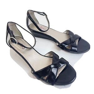MeToo SECRET Womens Flat Sandals cross Front  Shoes Black Sz 6.5M